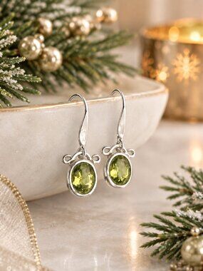 Sterling Silver peridot drop dangle earrings green gemstone 🆕